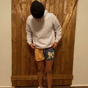 Meet your Posher, Tres